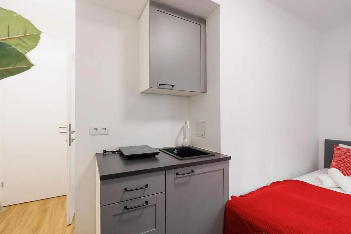 Modern City Apartment Vienna Austria