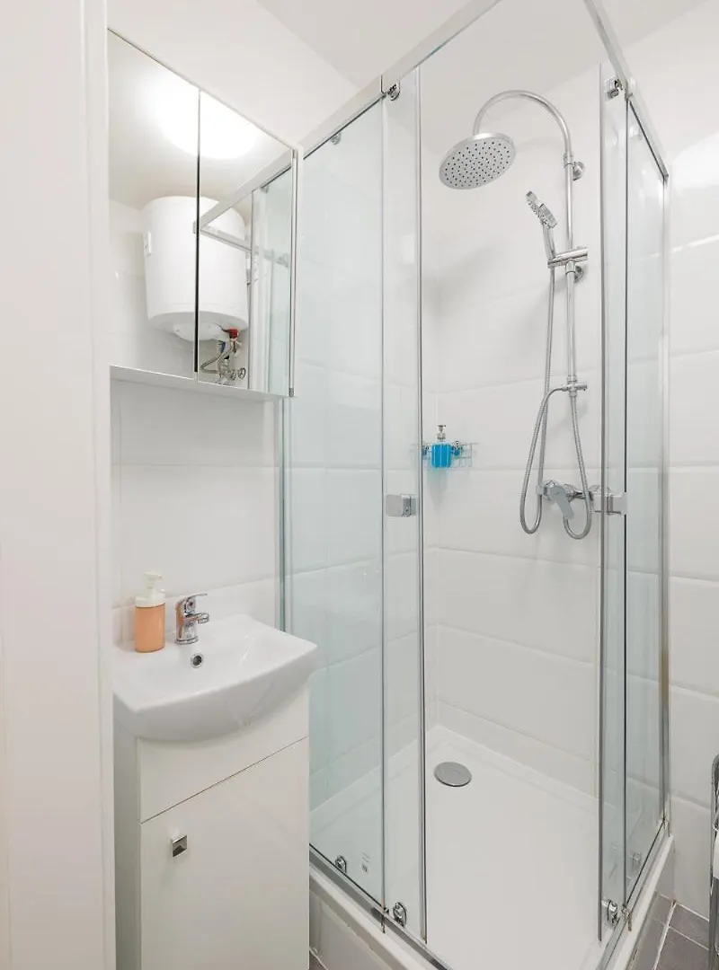 Modern City Apartment Vienna