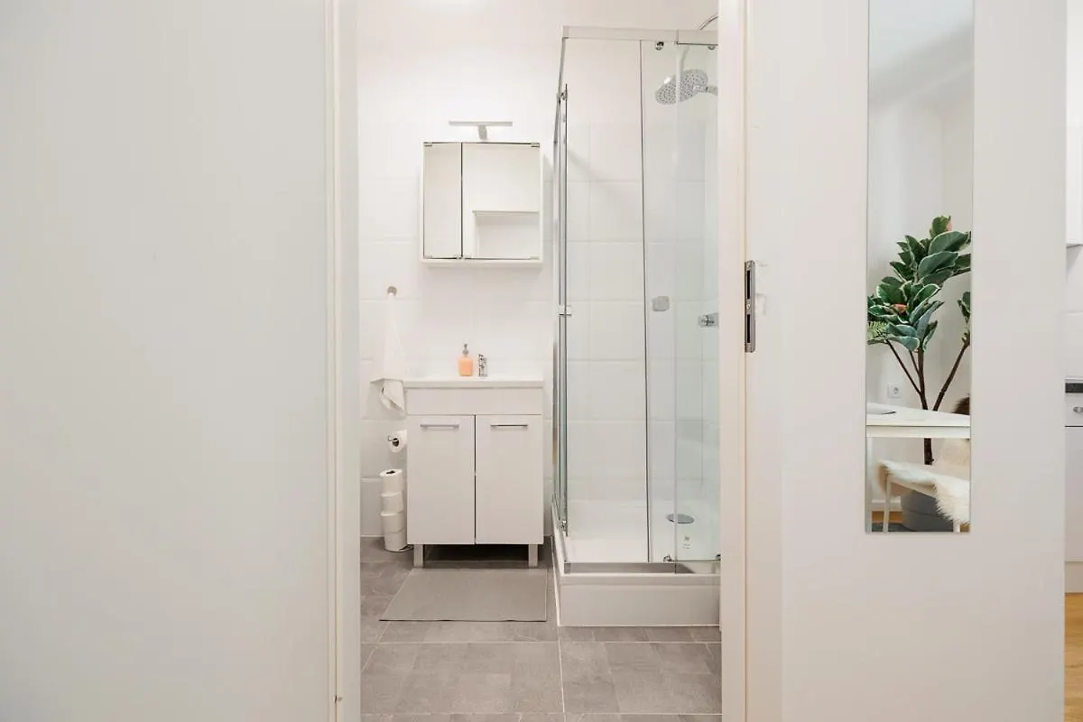 Modern City Apartment Vienna Austria